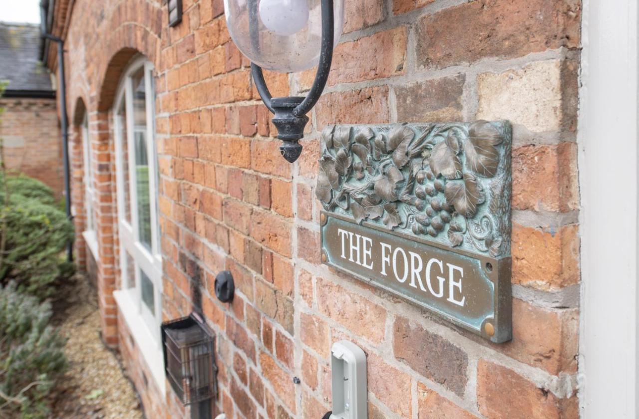 Somersal Cottages 애쉬본 외부 사진
