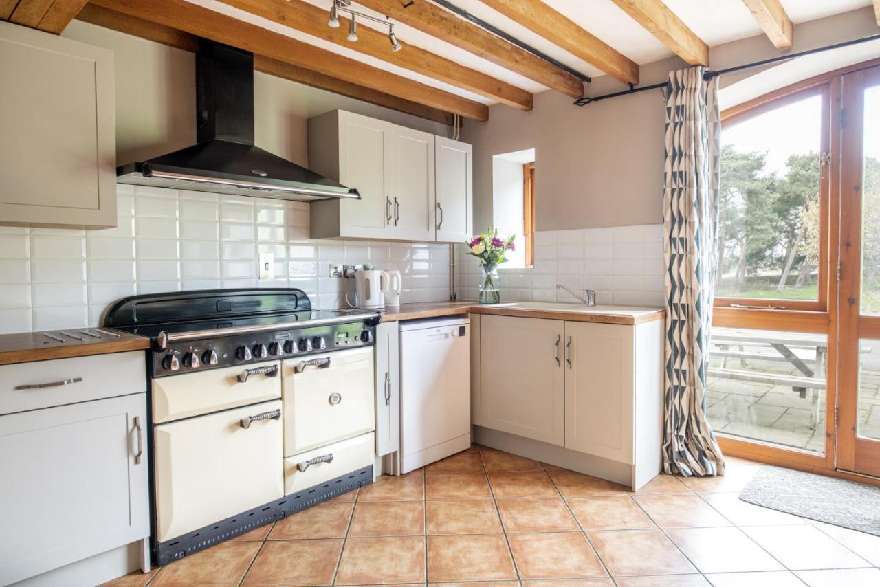 Somersal Cottages 애쉬본 외부 사진