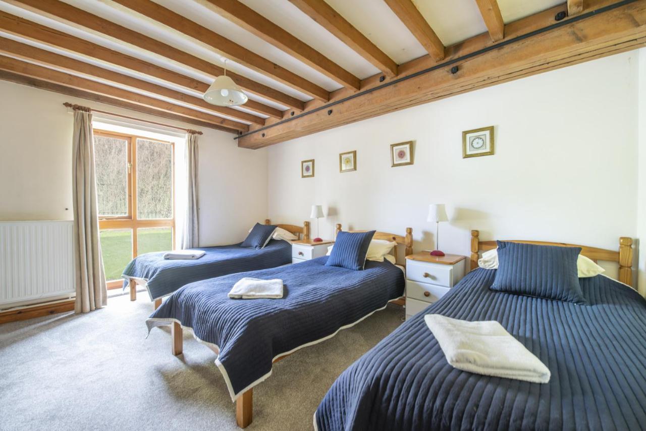 Somersal Cottages 애쉬본 외부 사진